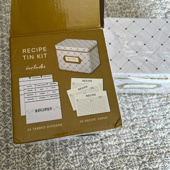 New Recipe Tin Kit - Picture 3 of 3